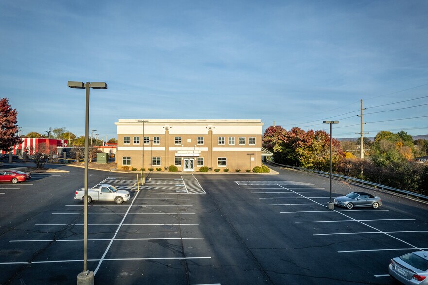 More Photos Of 847 Martin Luther King Jr Way, Harrisonburg Medical For Sale