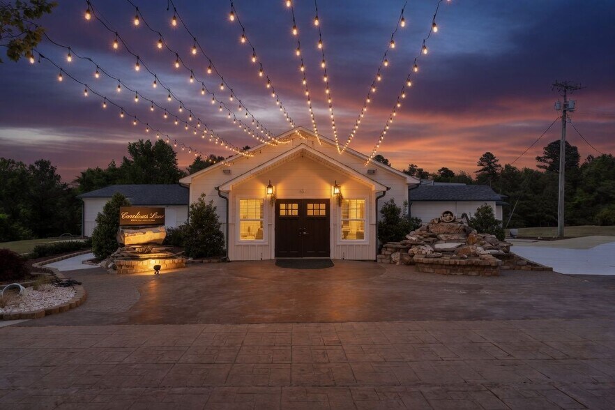 More Photos Of 6815 Shiloh Unity Rd, Lancaster Specialty For Sale