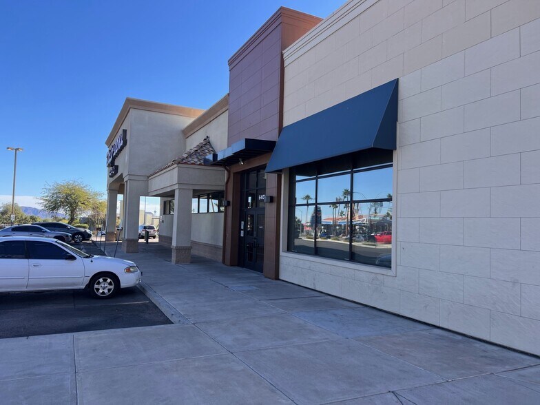 More Photos Of 6401 W Charleston Blvd, Las Vegas Drugstore For Lease