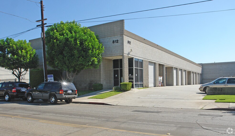 Primary Photo Of 812 S Date Ave, Alhambra Warehouse For Lease