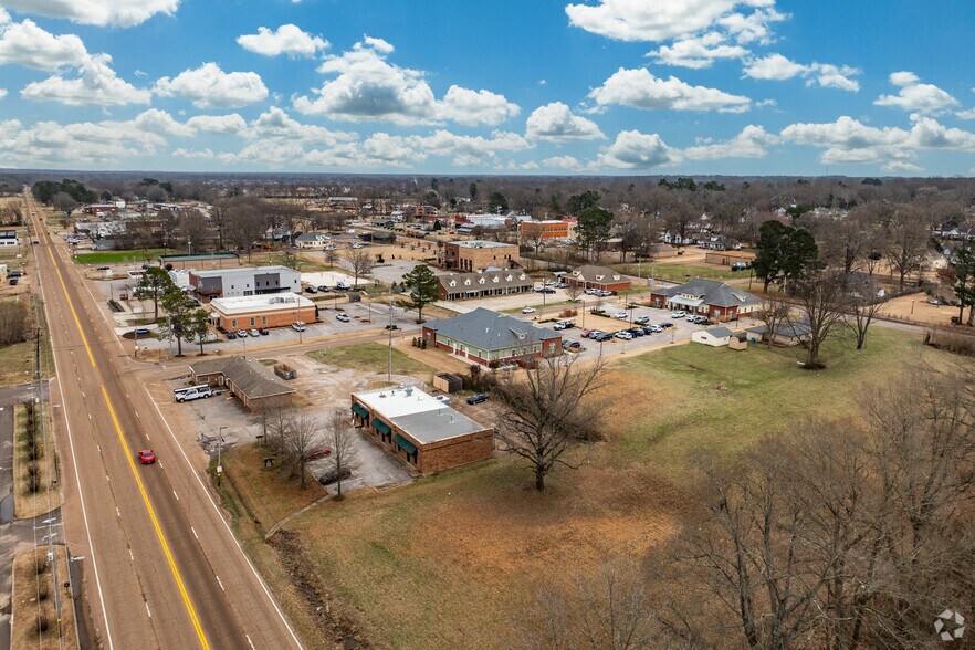 More Photos Of 6245 Greenlee St, Arlington Office For Sale