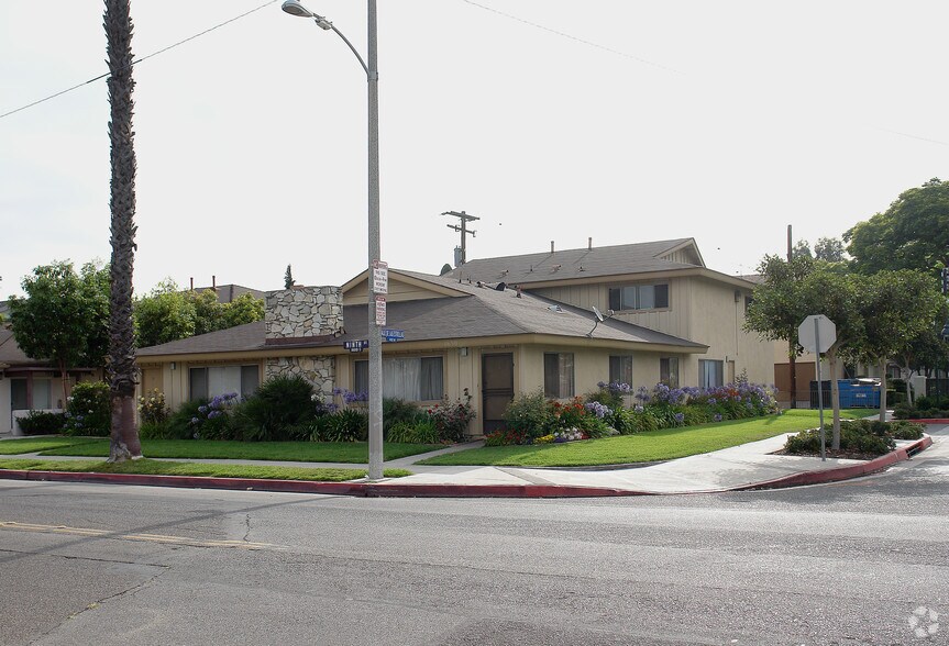 More Photos Of , Anaheim Multifamily For Sale