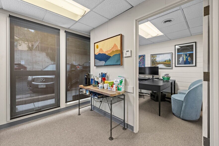 More Photos Of 801-807 14th St, Golden Office For Sale