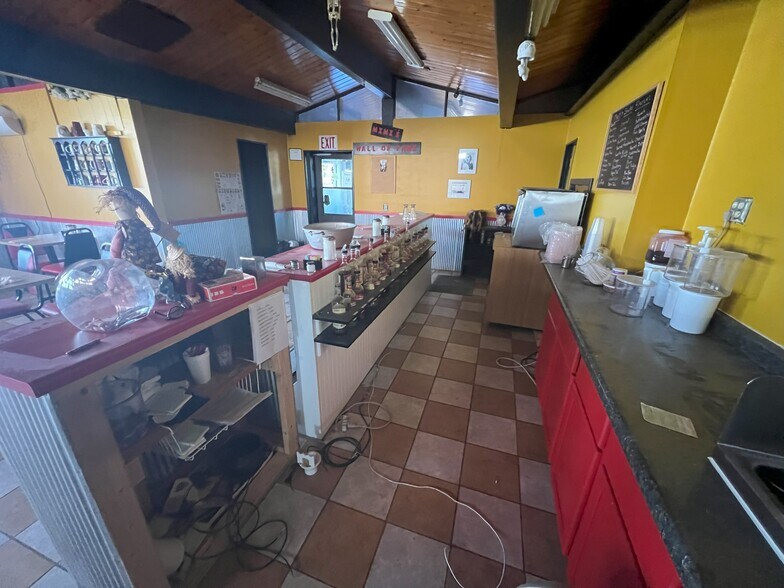 More Photos Of 507 W 2nd St, Shoshoni Restaurant For Sale