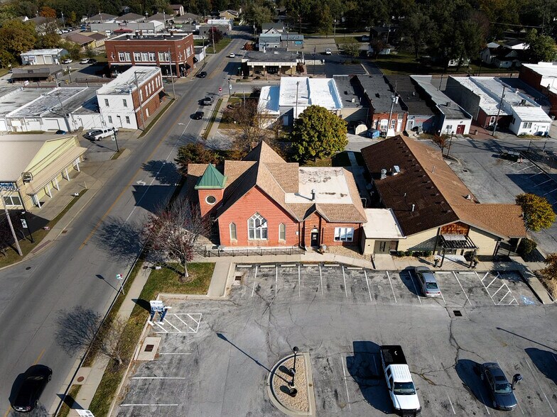 More Photos Of 105 S Jefferson Ave, Kearney Unknown For Lease