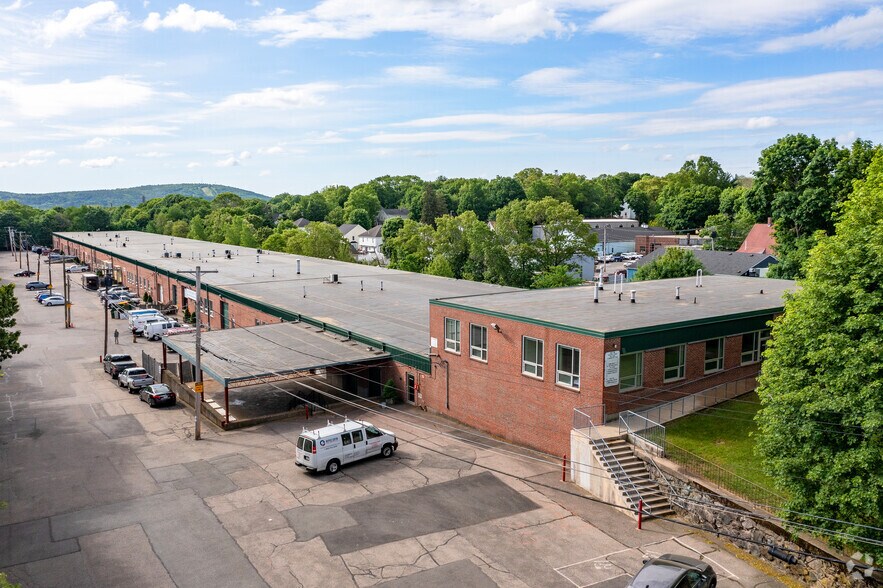 More Photos Of 105 Commerce Way, Dedham Warehouse For Lease