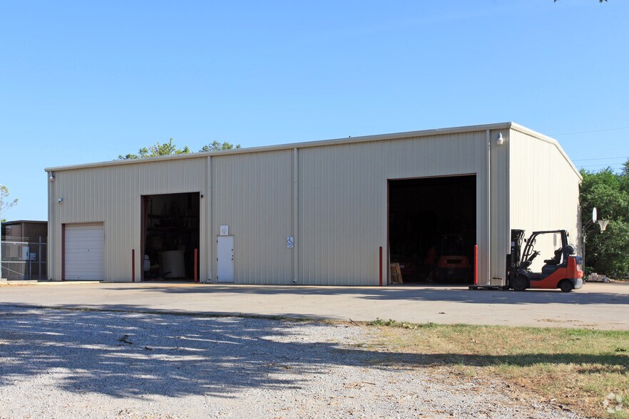 Primary Photo Of 2125 W Sheridan Ave, Oklahoma City Warehouse For Lease