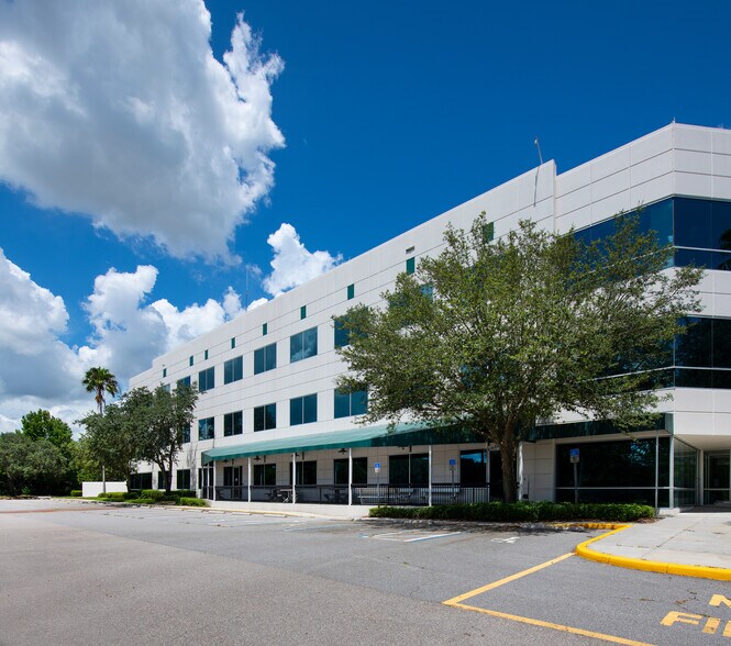 More Photos Of 636 Grand Regency Blvd, Brandon Office For Sale