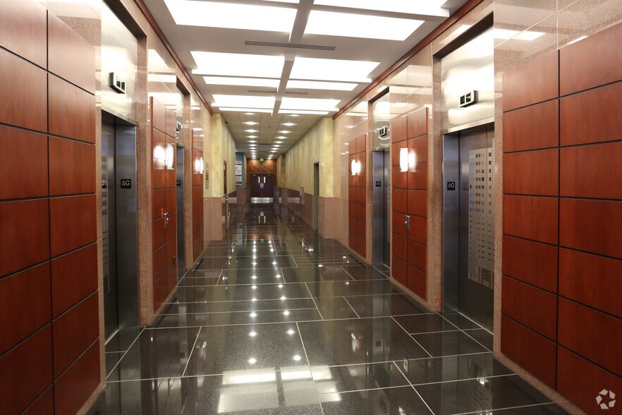 More Photos Of 17 N 2nd St, Harrisburg Office For Lease