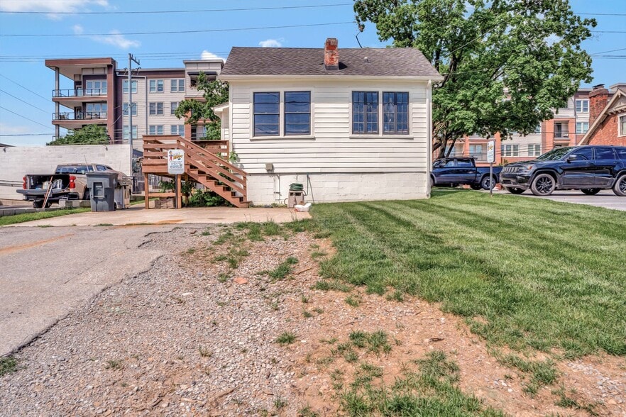More Photos Of 1306 3rd Ave N, Nashville Loft Creative Space For Lease