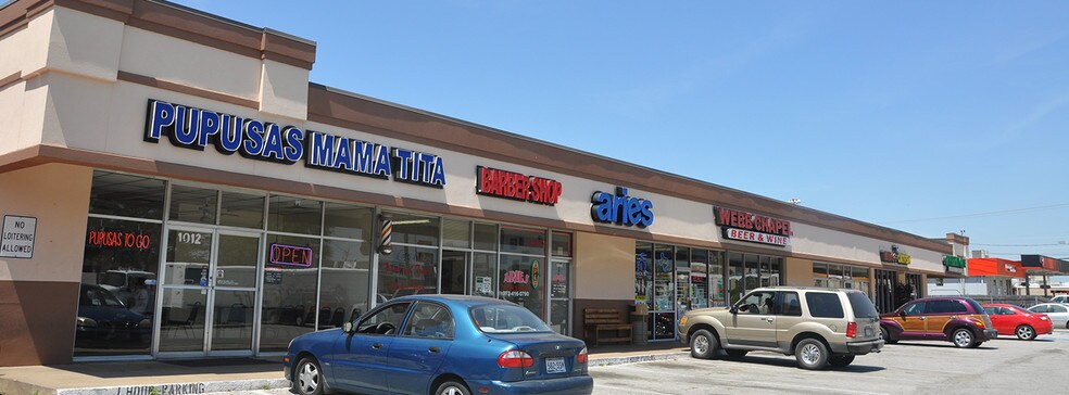 More Photos Of 1000-1012 Webb Chapel Rd, Carrollton Unknown For Lease