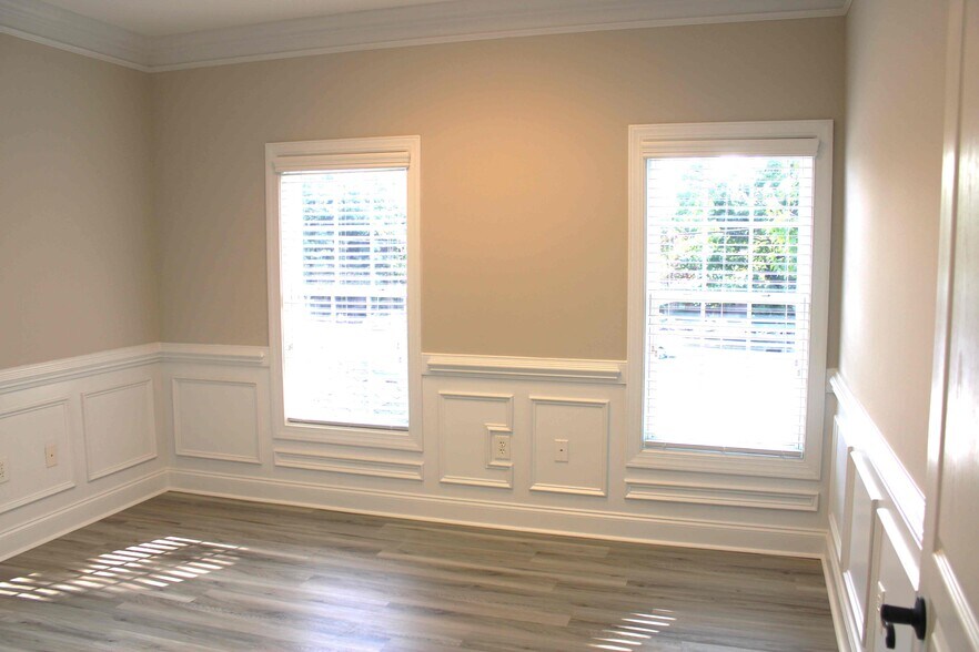 More Photos Of 8321 Six Forks Rd, Raleigh Office For Lease