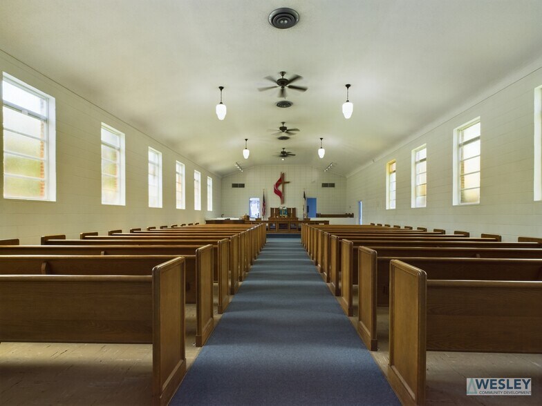 More Photos Of 2380 Bell Arthur, Bellarthur Religious Facility For Sale