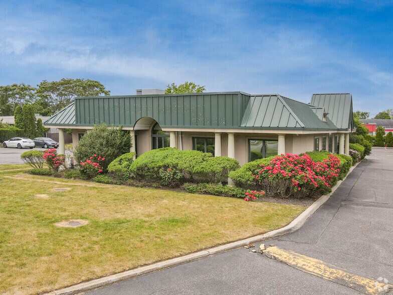 More Photos Of 55 Veterans Memorial Hwy, Commack Medical For Lease
