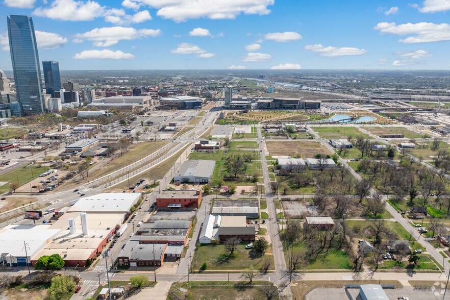 More Photos Of 711-725 SW 4th St, Oklahoma City Service For Sale