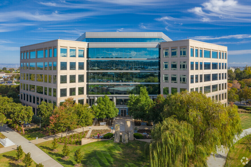 Primary Photo Of 201 Redwood Shores Pky, Redwood City Office For Lease