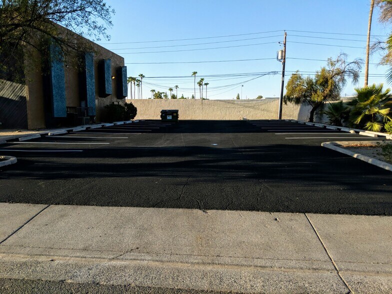 More Photos Of 11240-11242 N 19th Ave, Phoenix Medical For Lease