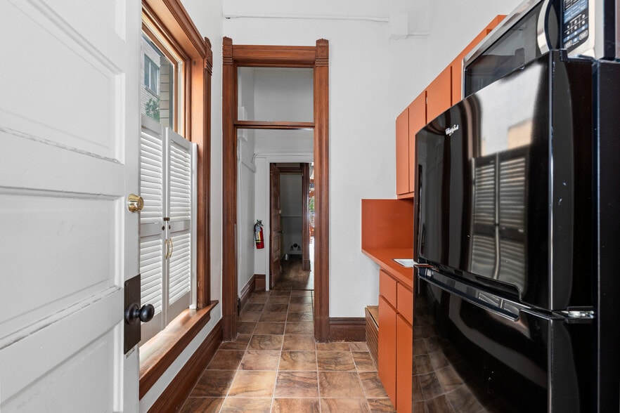 More Photos Of 1650 Pennsylvania St, Denver Office Residential For Sale