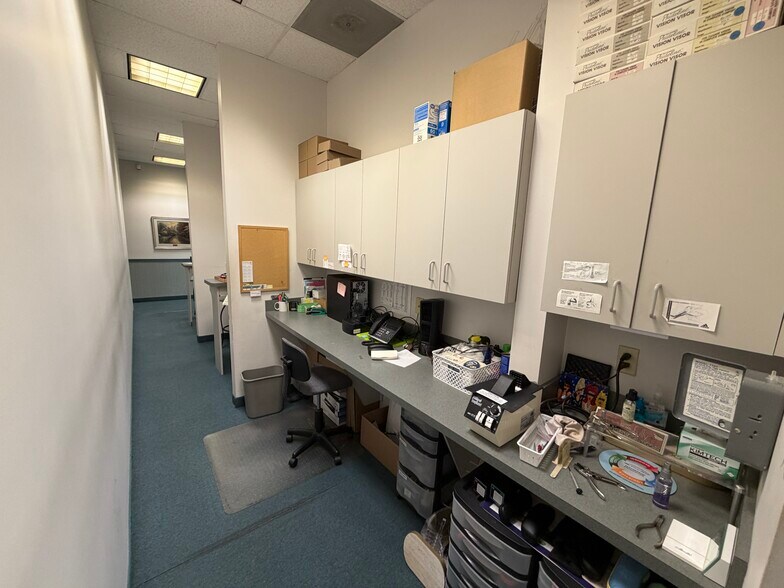 More Photos Of 107 Kingsway Rd, Brandon Medical For Sale