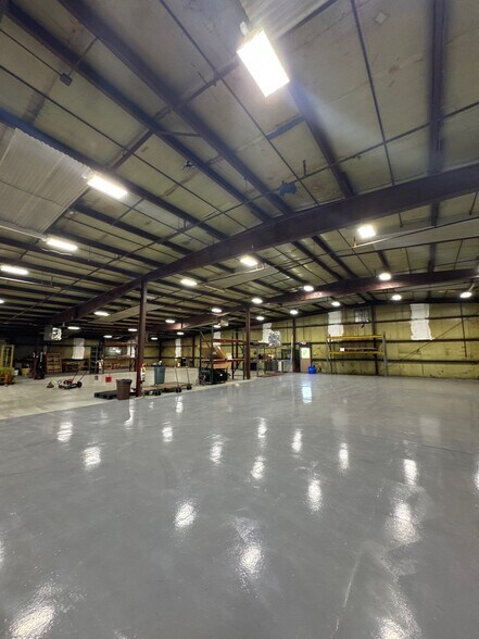 More Photos Of 29 Alice St, Binghamton Warehouse For Sale