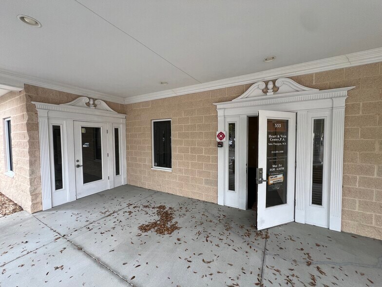 More Photos Of 533 Medical Oaks Ave, Brandon Office For Sale