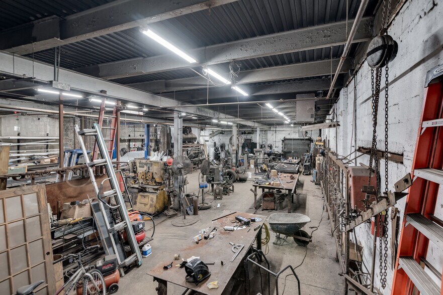 More Photos Of 9312 179th Pl, Jamaica Warehouse For Sale