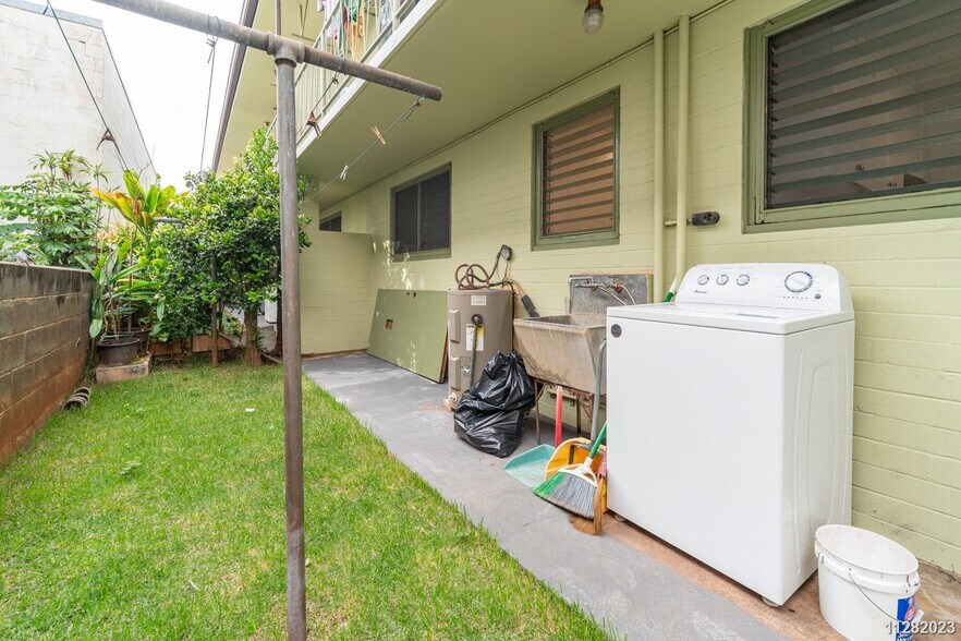 More Photos Of 1116 Isenberg St, Honolulu Apartments For Sale
