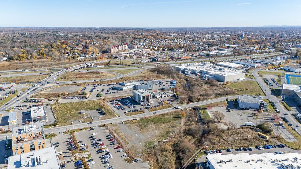 More Photos Of 6235 Rue Doris-Lussier, Boisbriand Land For Sale