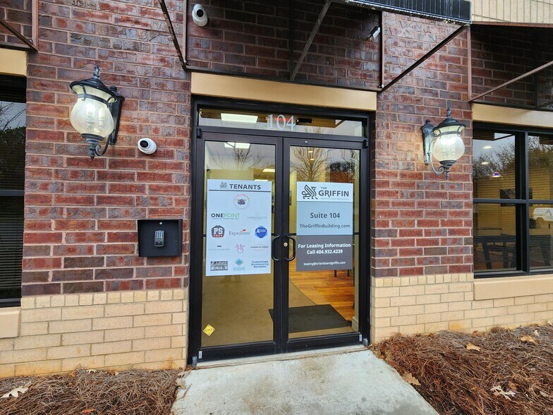 More Photos Of 1880 W Oak Pky, Marietta Coworking Space
