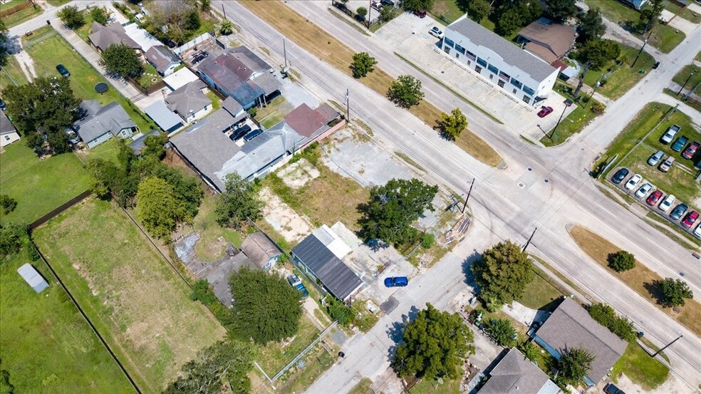 More Photos Of 741 McDaniel St, Houston Land For Sale