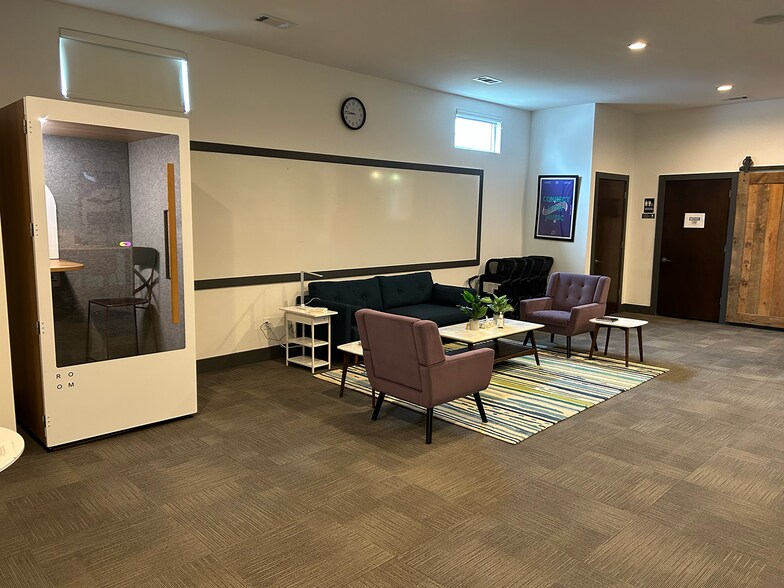 More Photos Of 2505 Eugenia Ave, Nashville Office For Lease