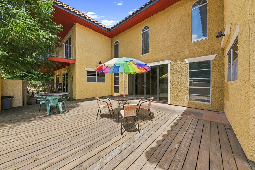 More Photos Of 1131 Babcock Rd, San Antonio Office Residential For Sale