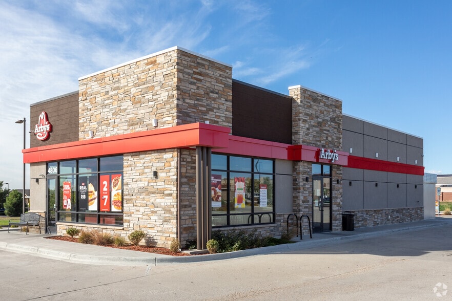 More Photos Of 4806 Larimer Pky, Johnstown Fast Food For Sale