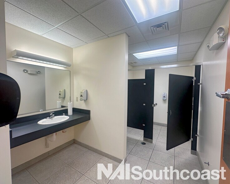 More Photos Of 120-140 S Indian River Dr, Fort Pierce Office Residential For Sale