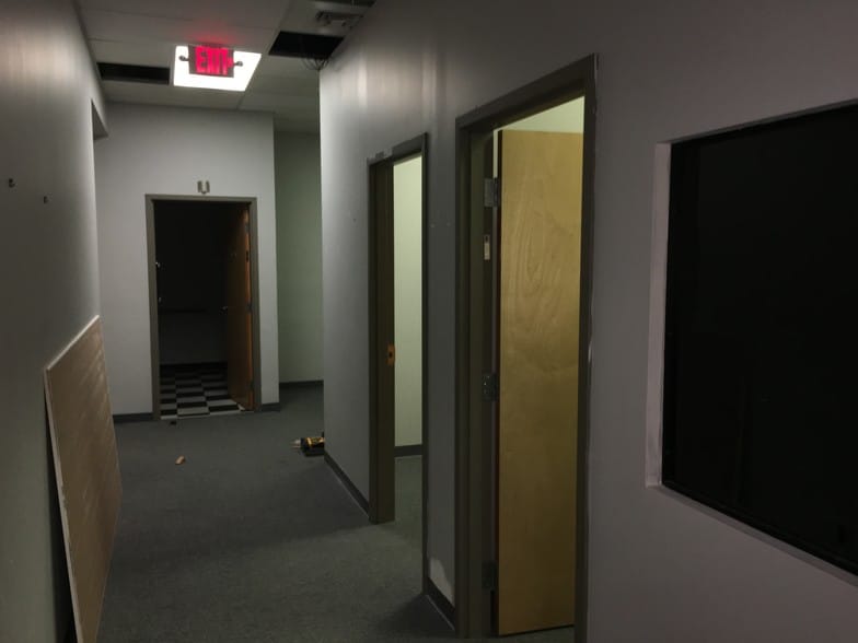 More Photos Of 1173 Queen St, Southington Freestanding For Sale