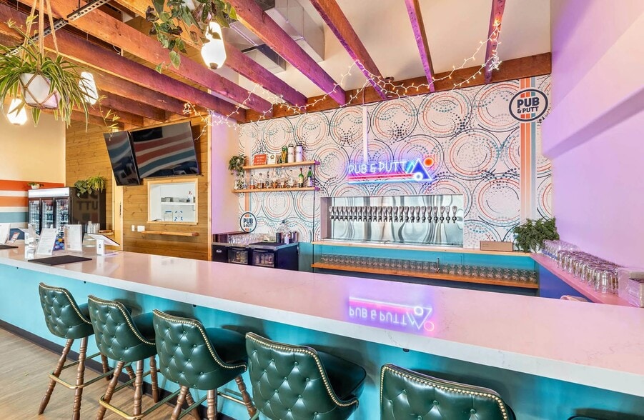 More Photos Of 1217 2nd St S, Nampa Storefront For Sale