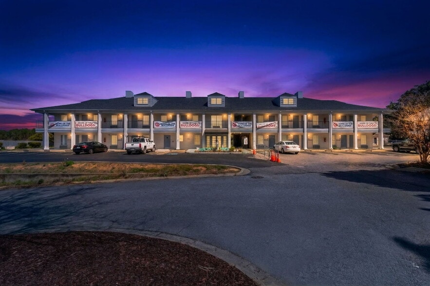 More Photos Of 2350 Chestnut St, Orangeburg Hotel For Sale