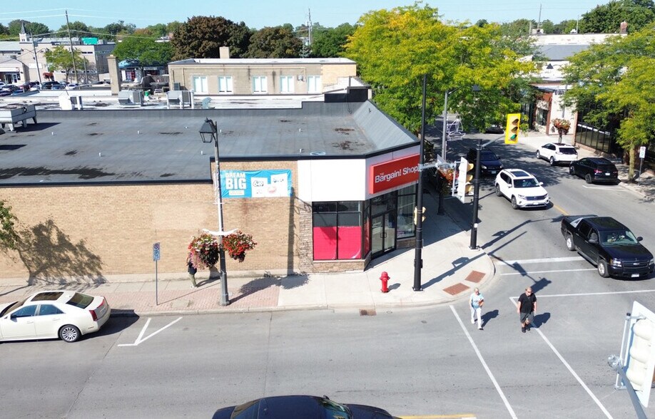 More Photos Of 38 Clarence St, Port Colborne Convenience Store For Sale