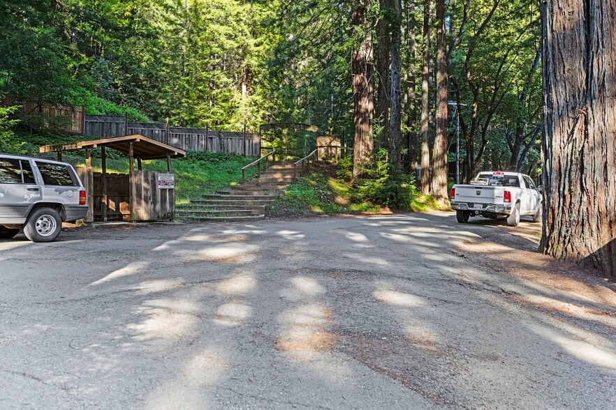 More Photos Of , Willits Unknown For Sale