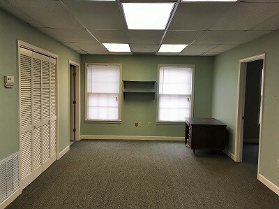 More Photos Of 7961 Hwy 92, Woodstock Medical For Lease