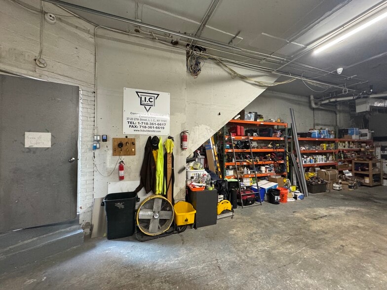 More Photos Of 37-23 27th St, Long Island City Light Distribution For Sale