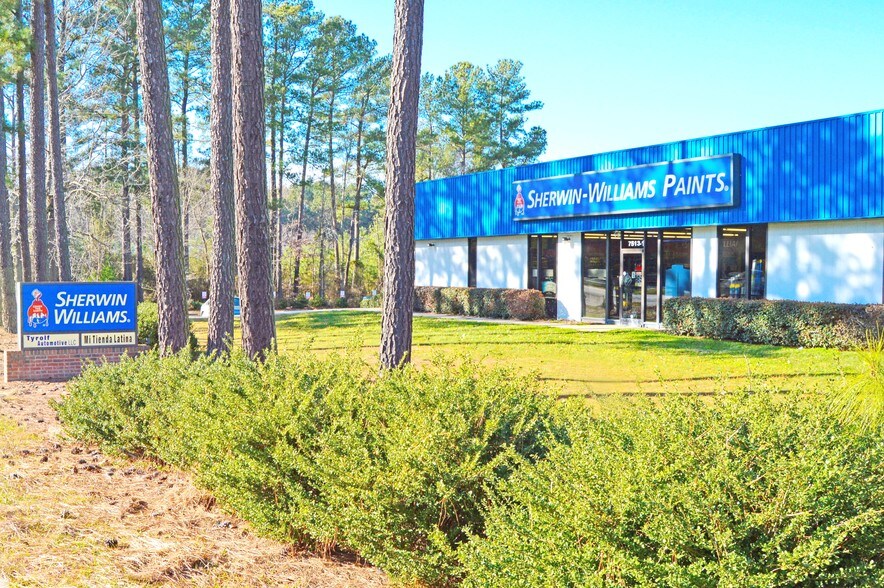 More Photos Of 7513 Us Highway 64 E, Knightdale General Retail For Lease