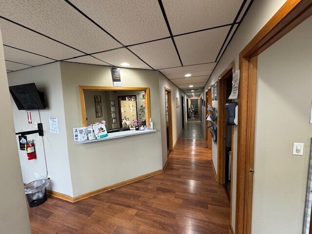 More Photos Of 3587 Hennepin Dr, Joliet Medical For Lease