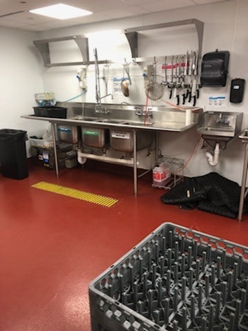 More Photos Of 28 Market St, Warren Theater Concert Hall For Sale