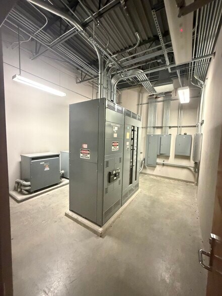 More Photos Of 1 Old Mills Way, Columbus Industrial For Sale