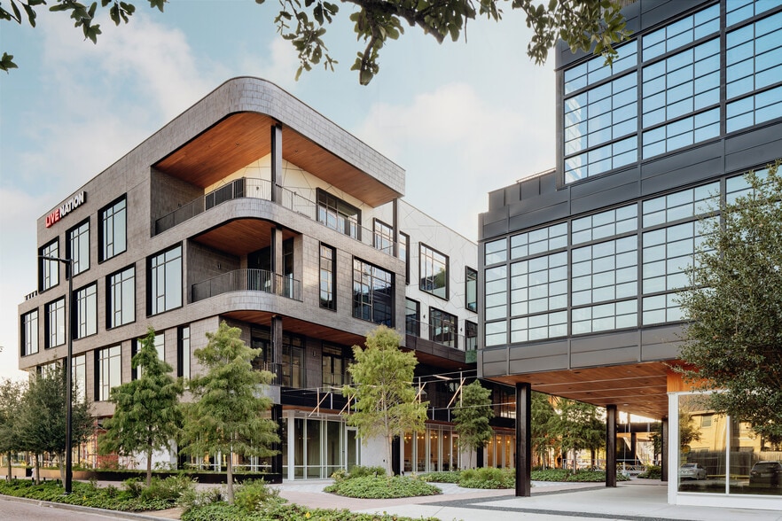 More Photos Of 888 Westheimer Rd, Houston Office For Lease