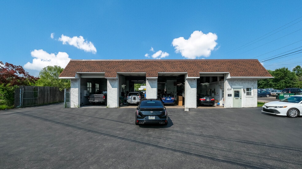 More Photos Of 2531 Street Rd, Bensalem Auto Repair For Sale
