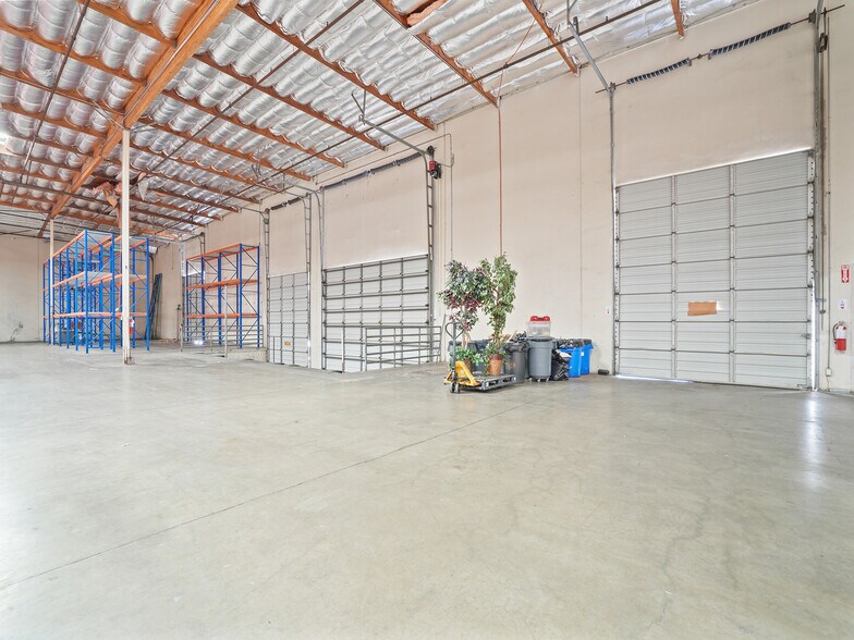 More Photos Of 970 Brighton Ct, San Dimas Distribution For Sale