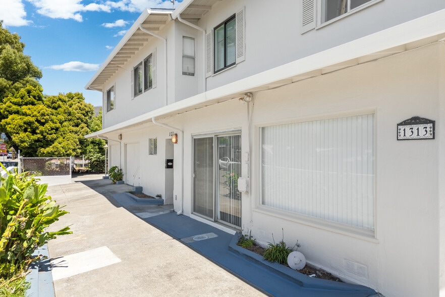 More Photos Of 1311-1313 Curtis St, Berkeley Apartments For Sale
