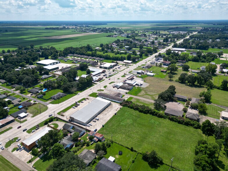 More Photos Of 58630 Belleview Dr, Plaquemine Freestanding For Sale